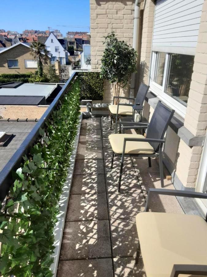 Comfortable In The Heart Of Knokke Heist 80 M² Balcony Brügge