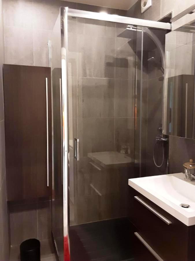 Comfortable In The Heart Of Knokke Heist 80 M² Balcony Apartment *