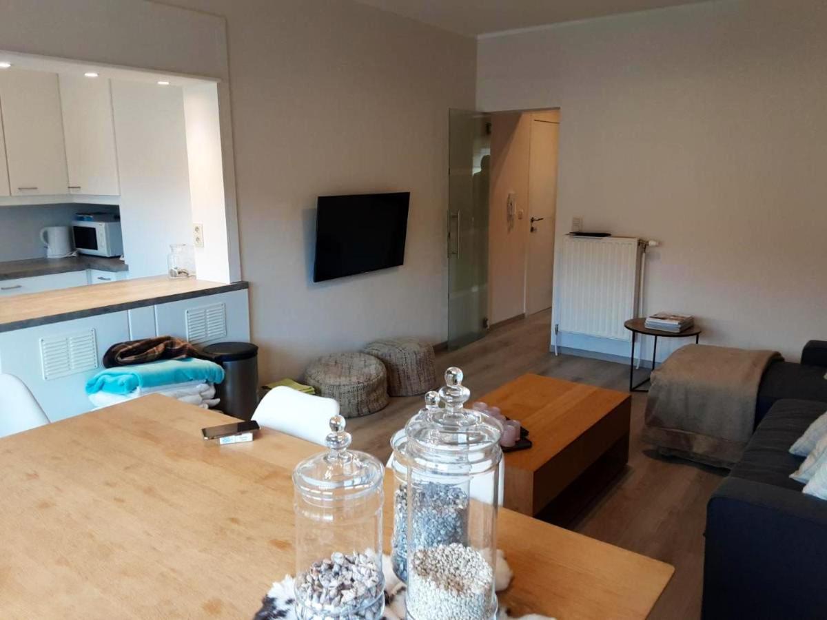 Apartment Comfortable In The Heart Of Knokke Heist 80 M² Balcony Brügge